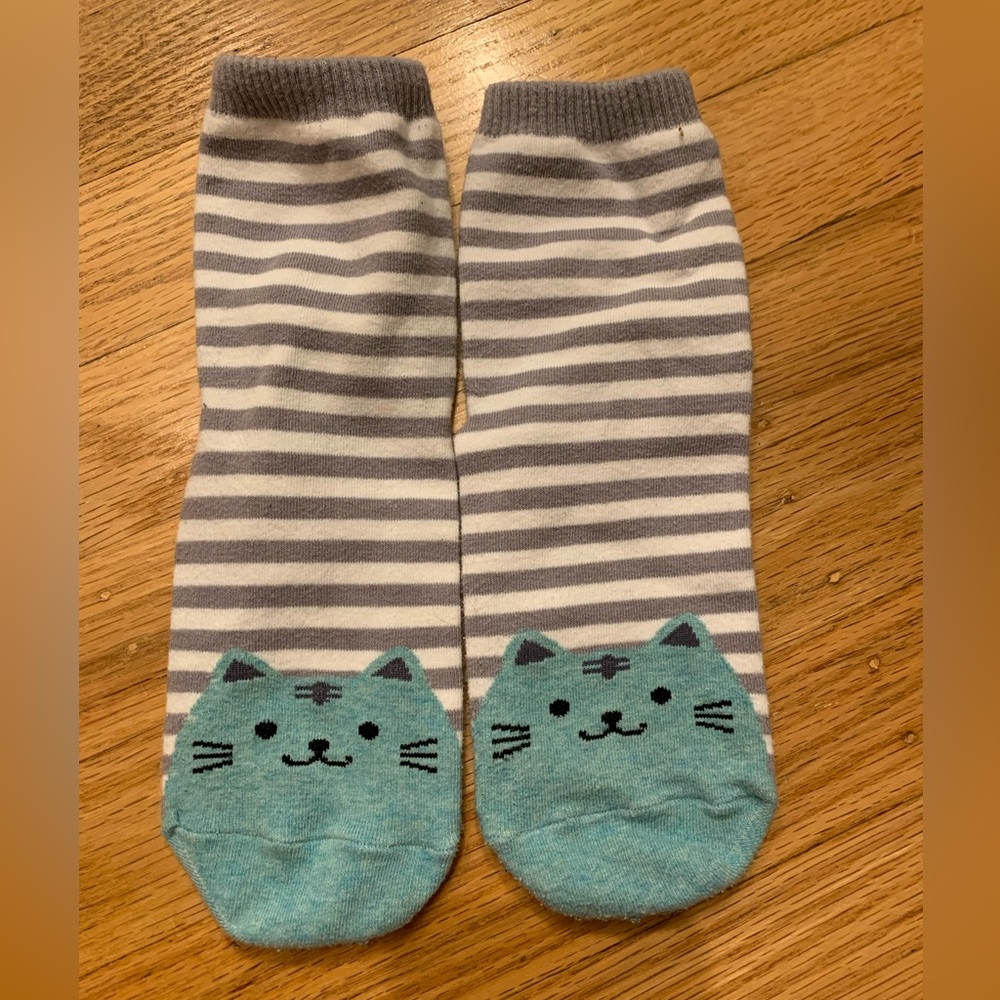 🎉Host Pick🎉Vivid Color Cute Cat Socks Striped in Blue